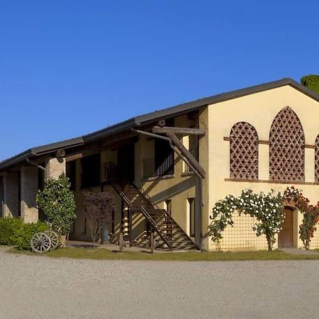 Agriturismo Cascina Marzana Otel Pavia Dış mekan fotoğraf