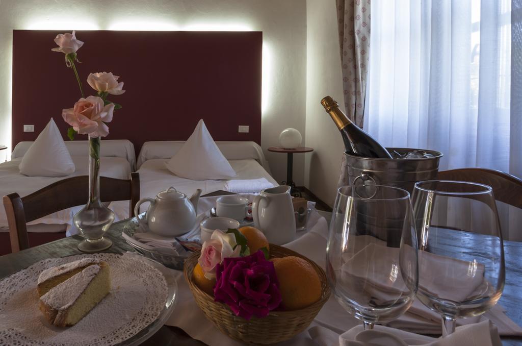 Agriturismo Cascina Marzana Otel Pavia Dış mekan fotoğraf